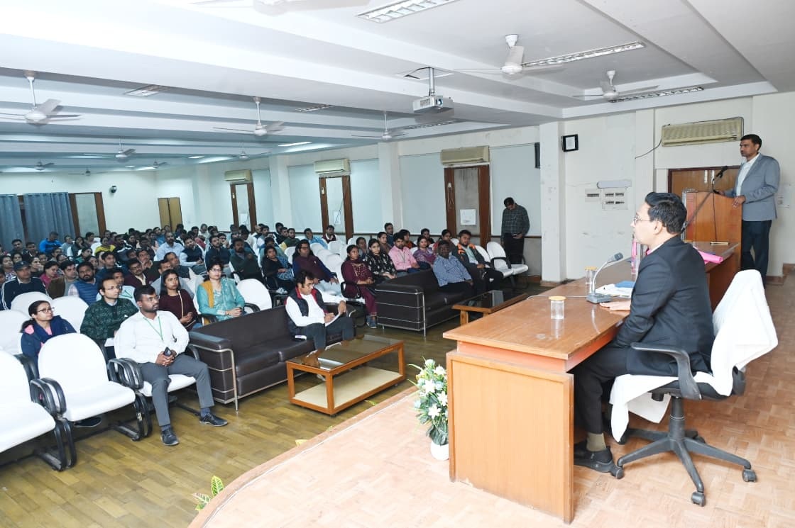 Young scientists of IARI interact with Director IARI on November 20, 2025.